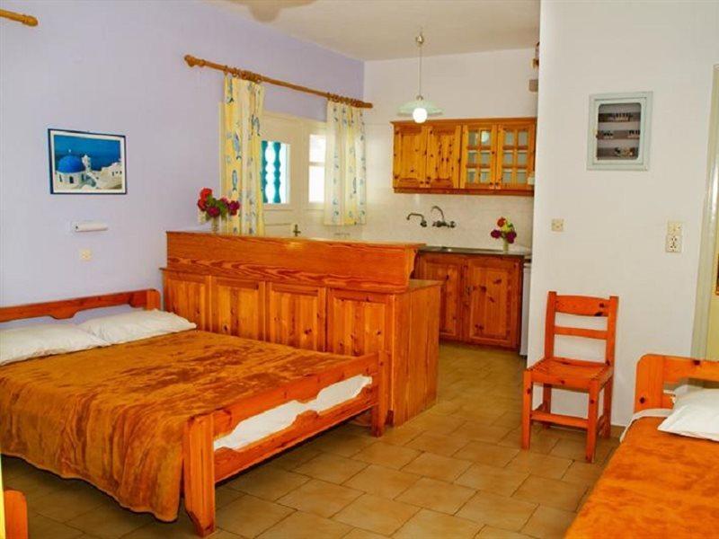 Santa Barbara Hotel Perissa  Bagian luar foto